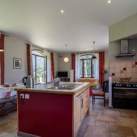 Maison Spacieuse Au Cadre Bucolique Vakantiehuis *